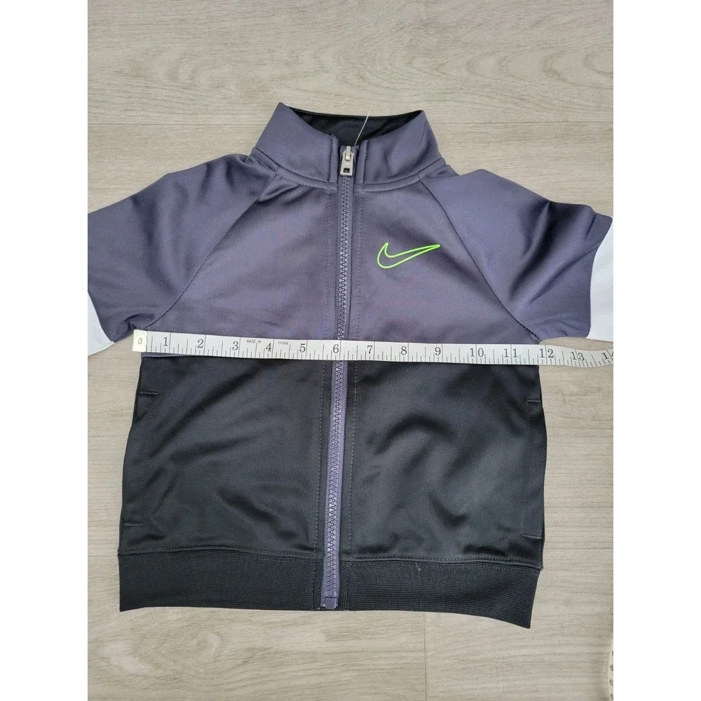 NWT Nike Track Jacket Baby Toddler 24M Black Gray White Full Zip Top Only